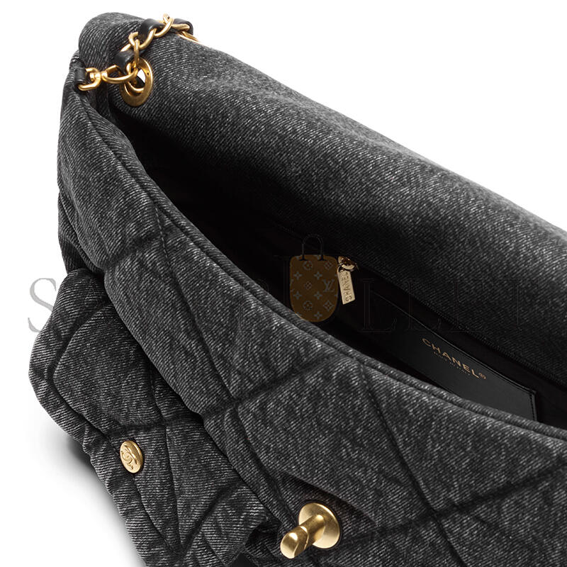 CHANEL MAXI FLAPBAG AS5727 (45*27*10cm)